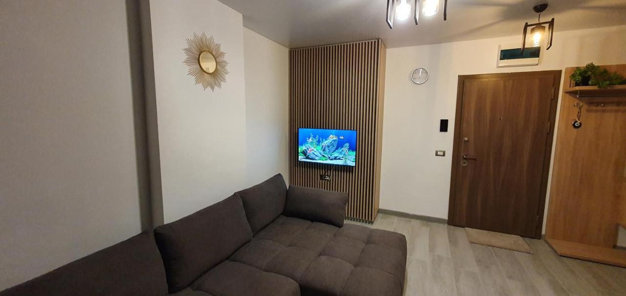 Helin Apartament By Alezzi N10 Năvodari Εξωτερικό φωτογραφία