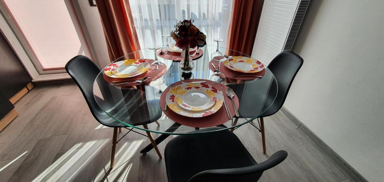 Helin Apartament By Alezzi N10 Năvodari Εξωτερικό φωτογραφία